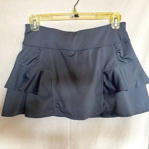 Athleta women's grey athletic skort With ruffles